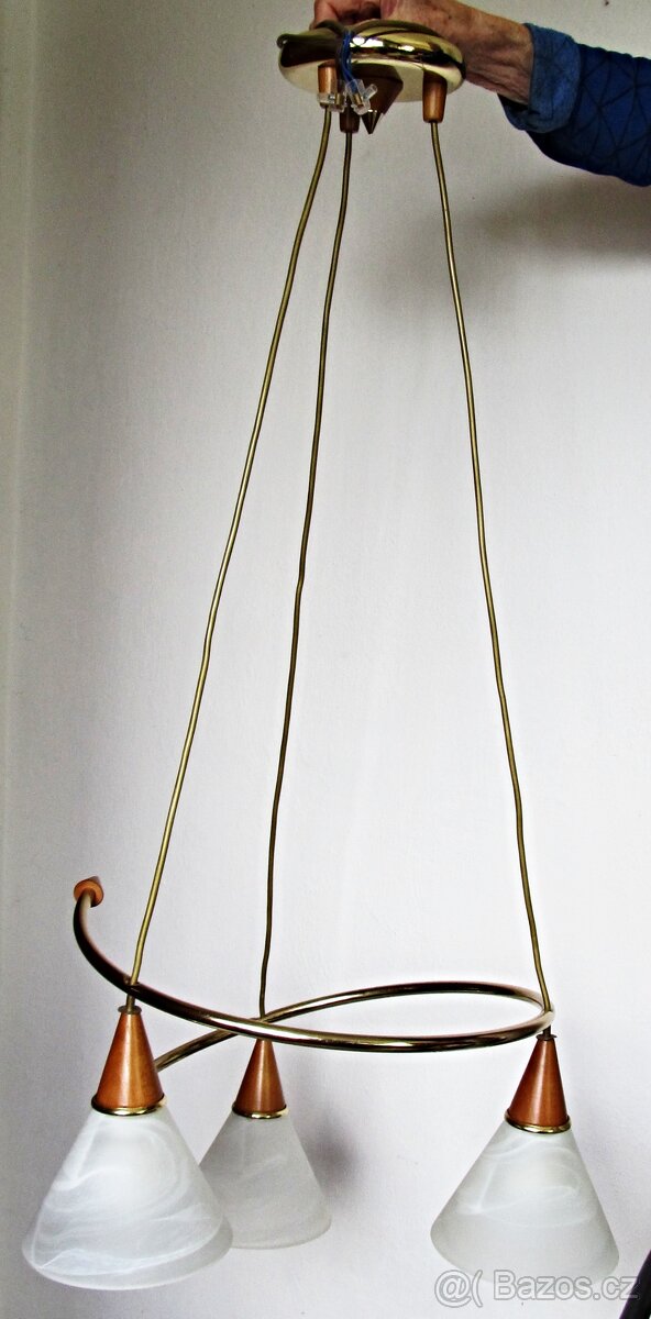 Prodám lustr Massive - 2