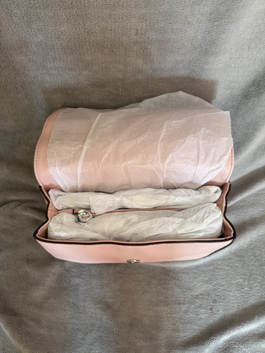 DKNY crossbody kabelka - 2