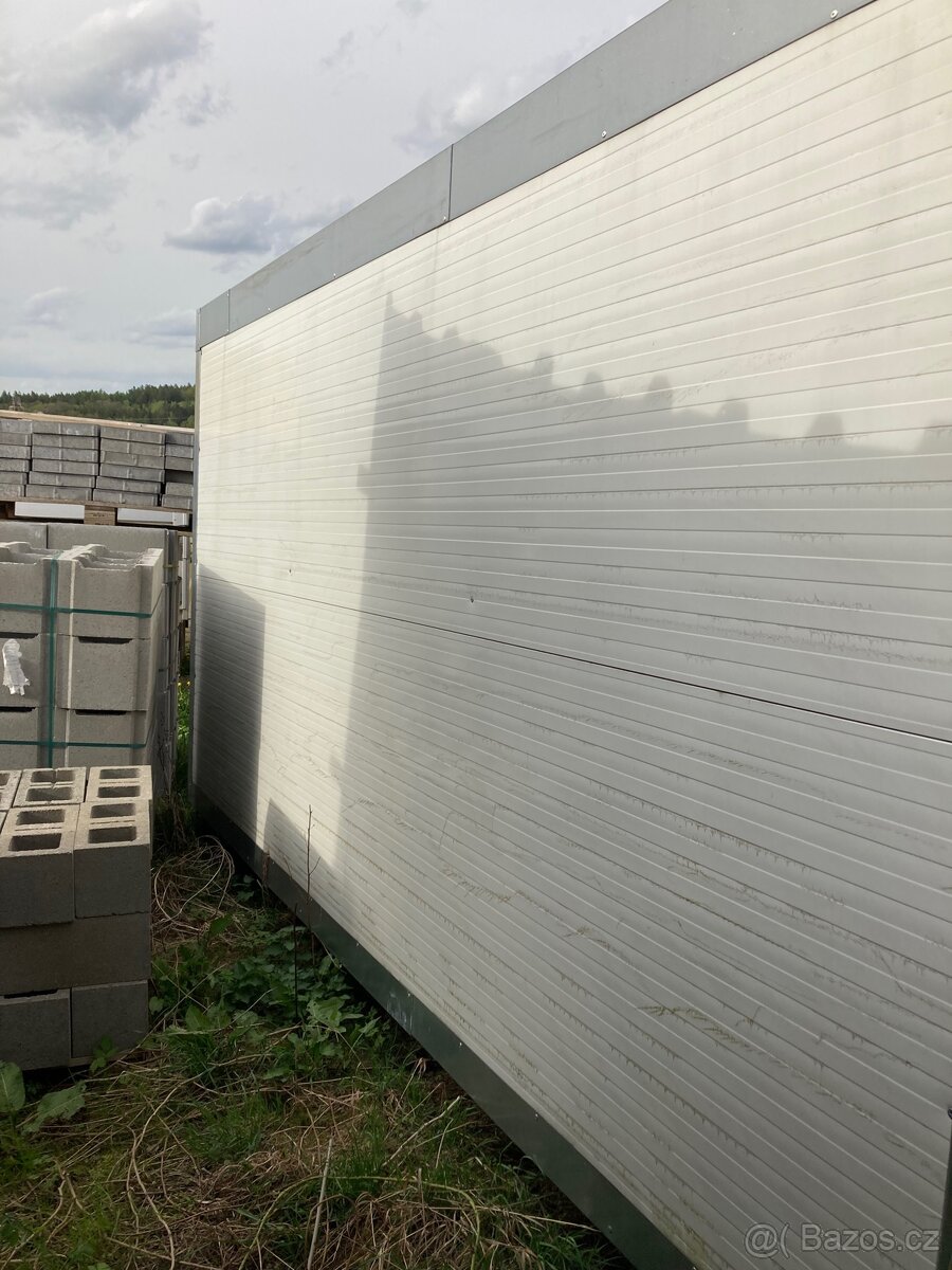 Kontejnerová buňka - 2