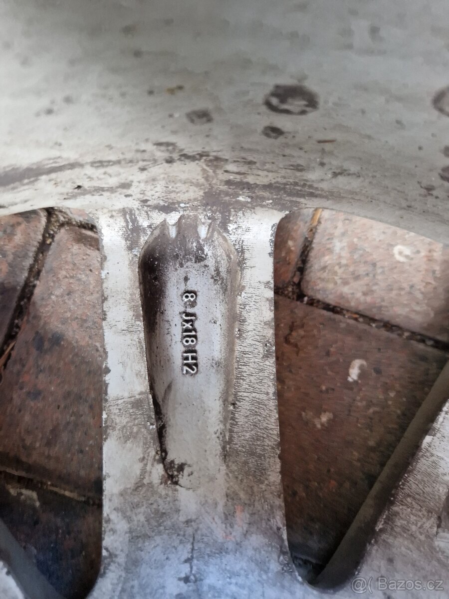 Zimni sada ATP 18" - 2