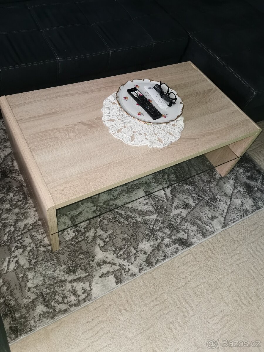 Konferenční stolek - 2