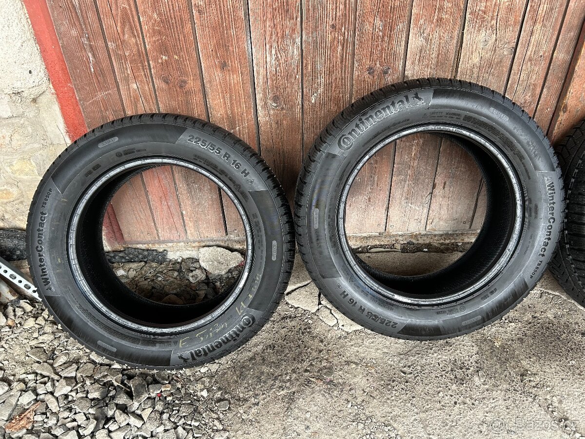Prodám 225/55/16 Continental - 2