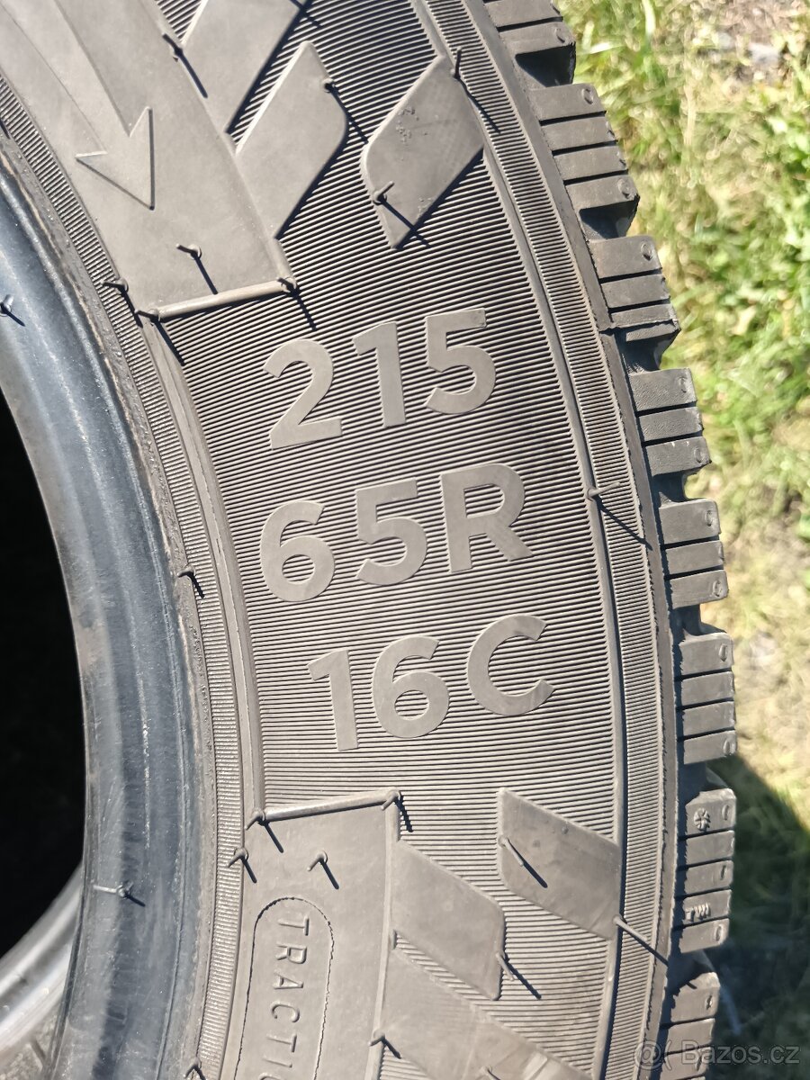 Zimní pneu 215 65 r16c - 2
