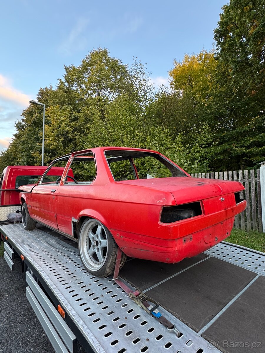 Karoserie BMW E21 s tp - 2