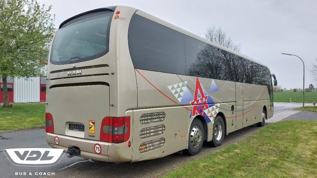 MAN Lions Coach R 09 - 2