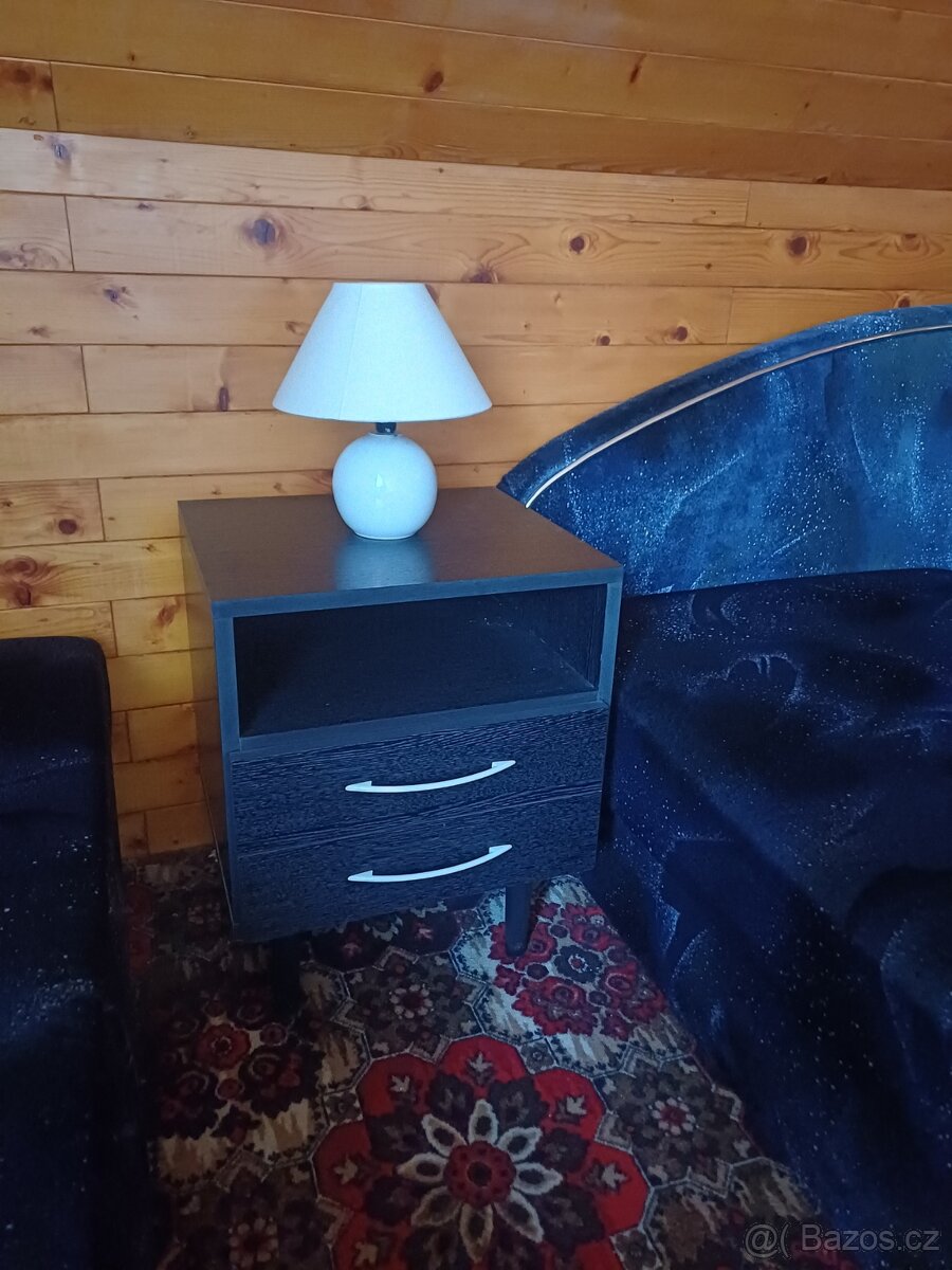 2x noční stolek - menší+větší - 2