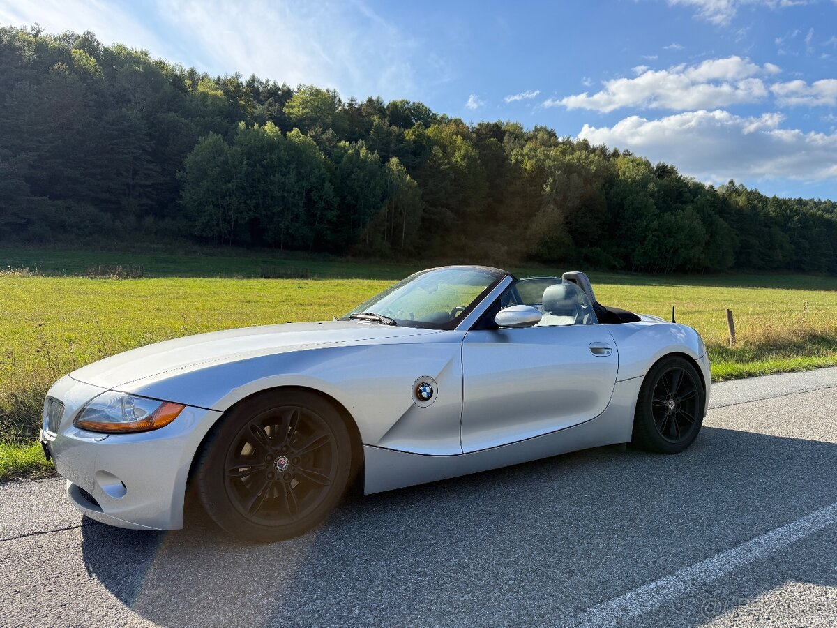 Bmw Z4 3.0i manual e85 - 2