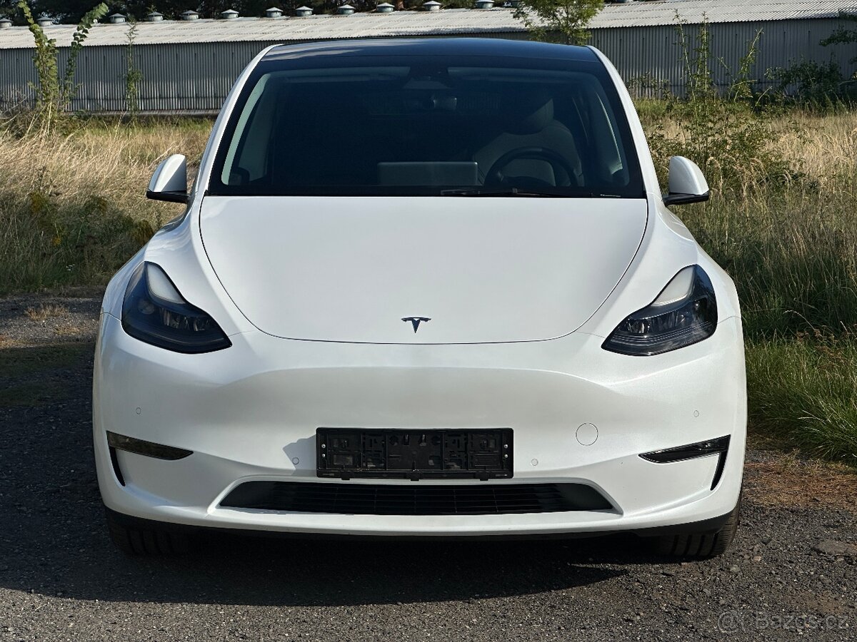 Tesla Model Y Long Range 2022 100 tis. km AMD Ryzen - 2