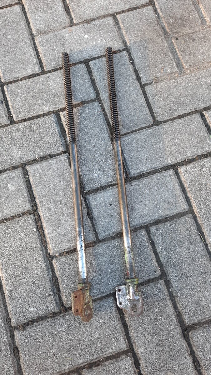Přední vidlice na Babetta 210 - 2
