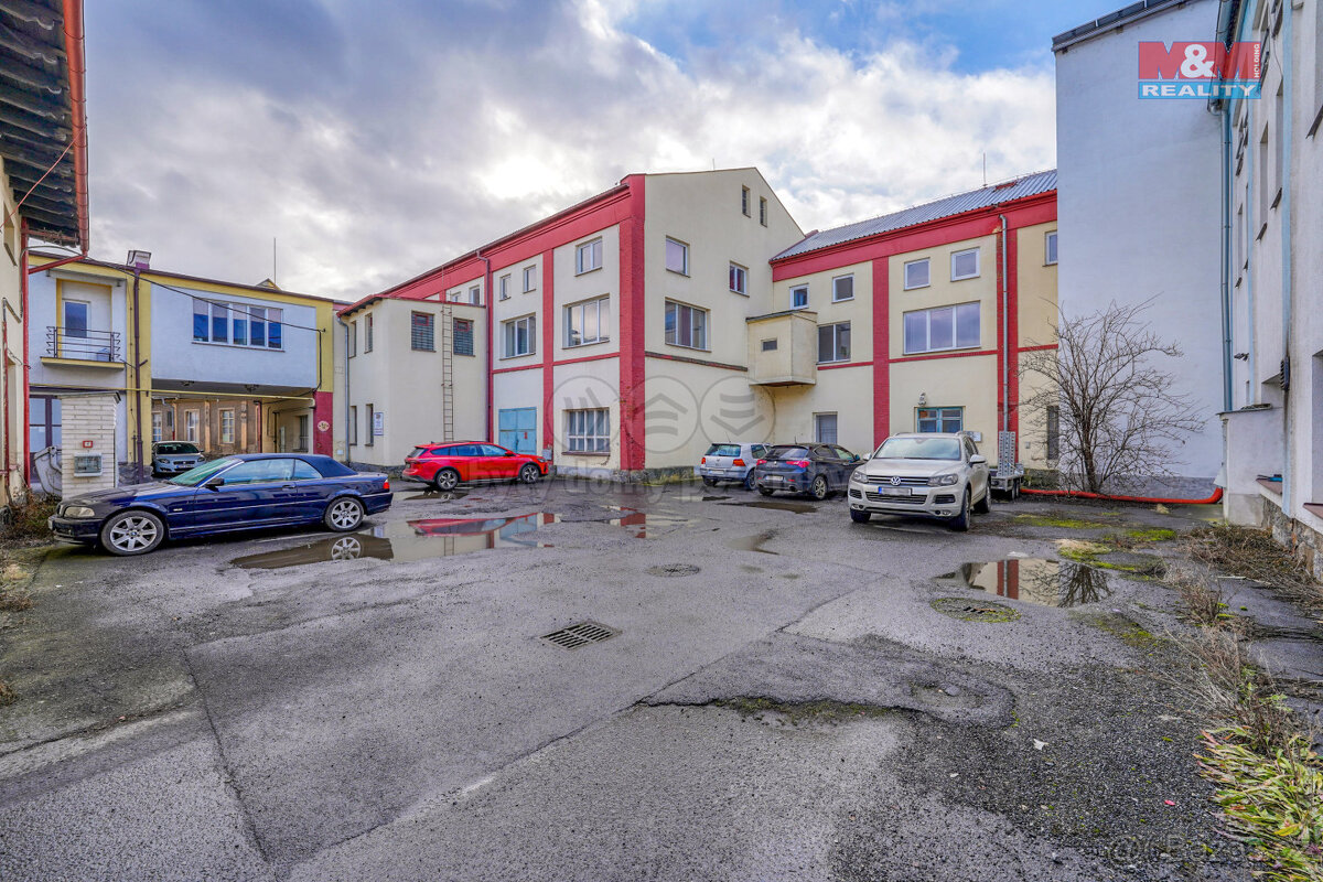 Prodej výrobního objektu, 2510 m², Klatovy - 2