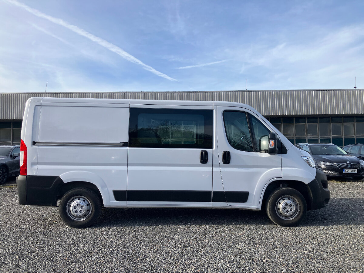 OPEL MOVÁNO 2,2 103 KW TAŽNÉ L2 7 MÍST - 2