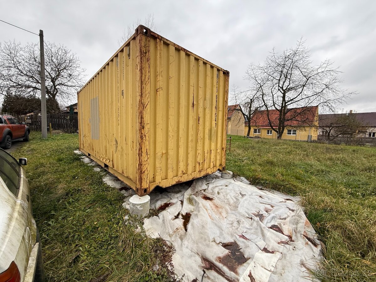 LODNÍ KONTEJNER NA PŘESTAVBU 20 DC - 2