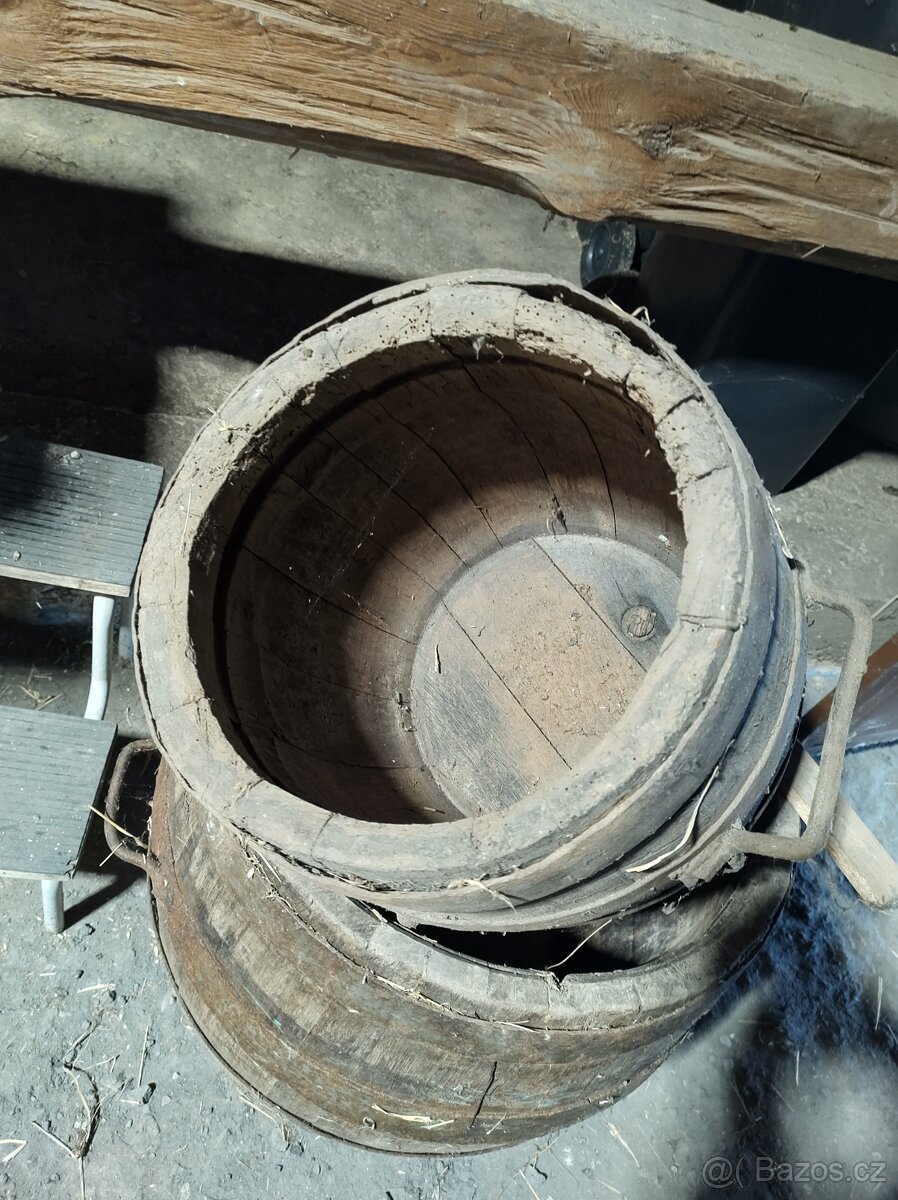 Prodám dřevěné sudy. - 2
