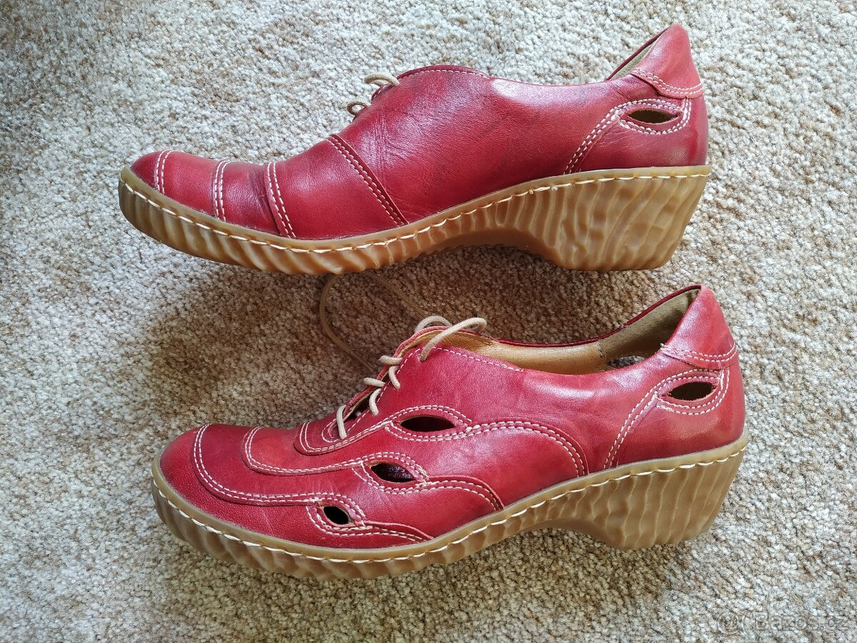 Kožené boty - vel. 38 - 2