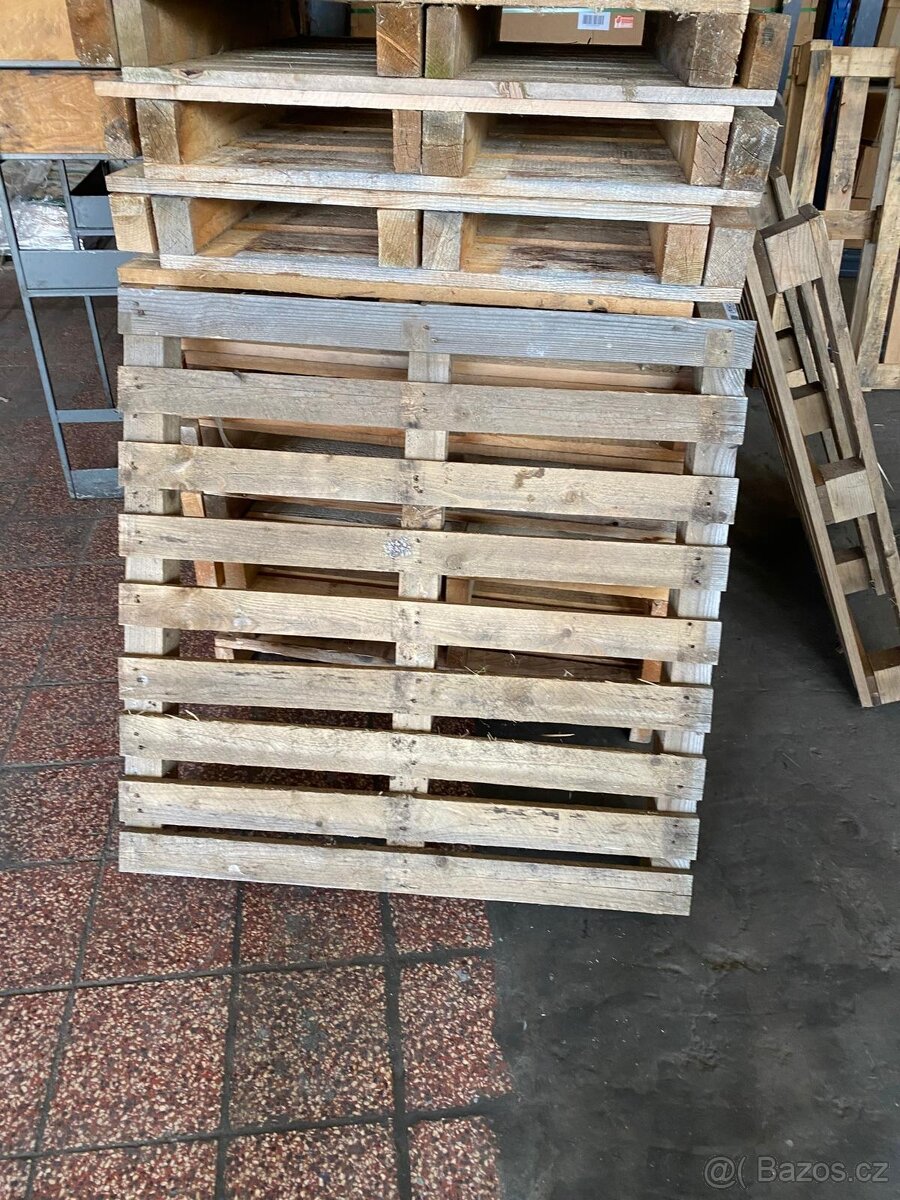 palety s rozměrem 120x100 cm. - 2