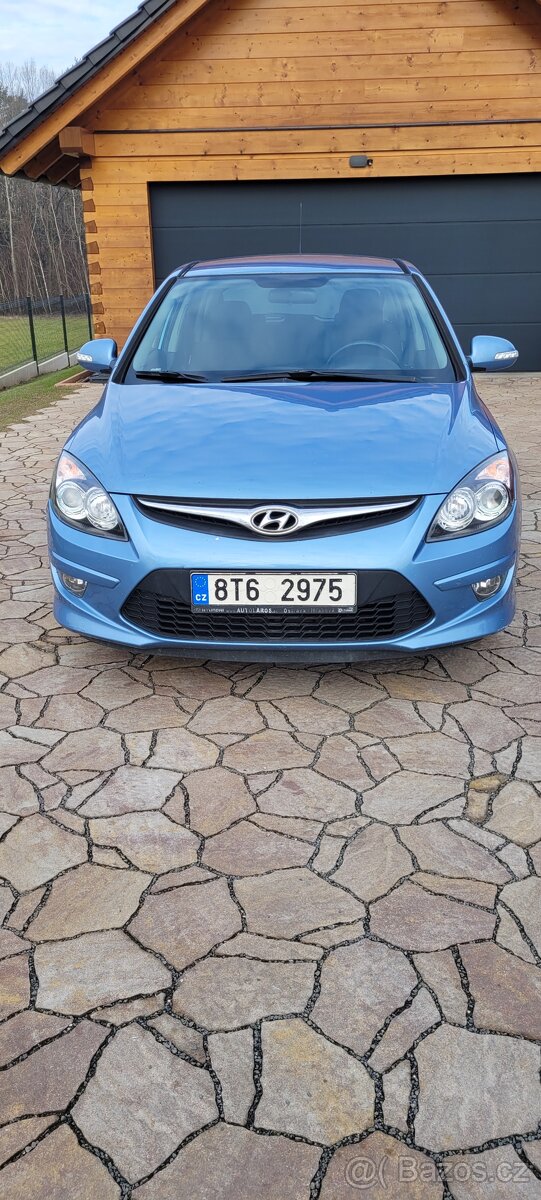 Prodám Hyundai I30,1,4 MPI, benzín + LPG - 2