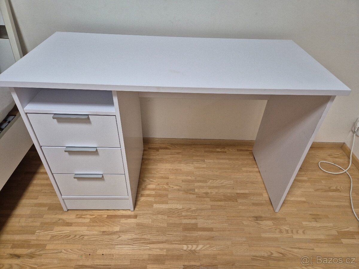 Pracovní psaci stul 120x55 - 2