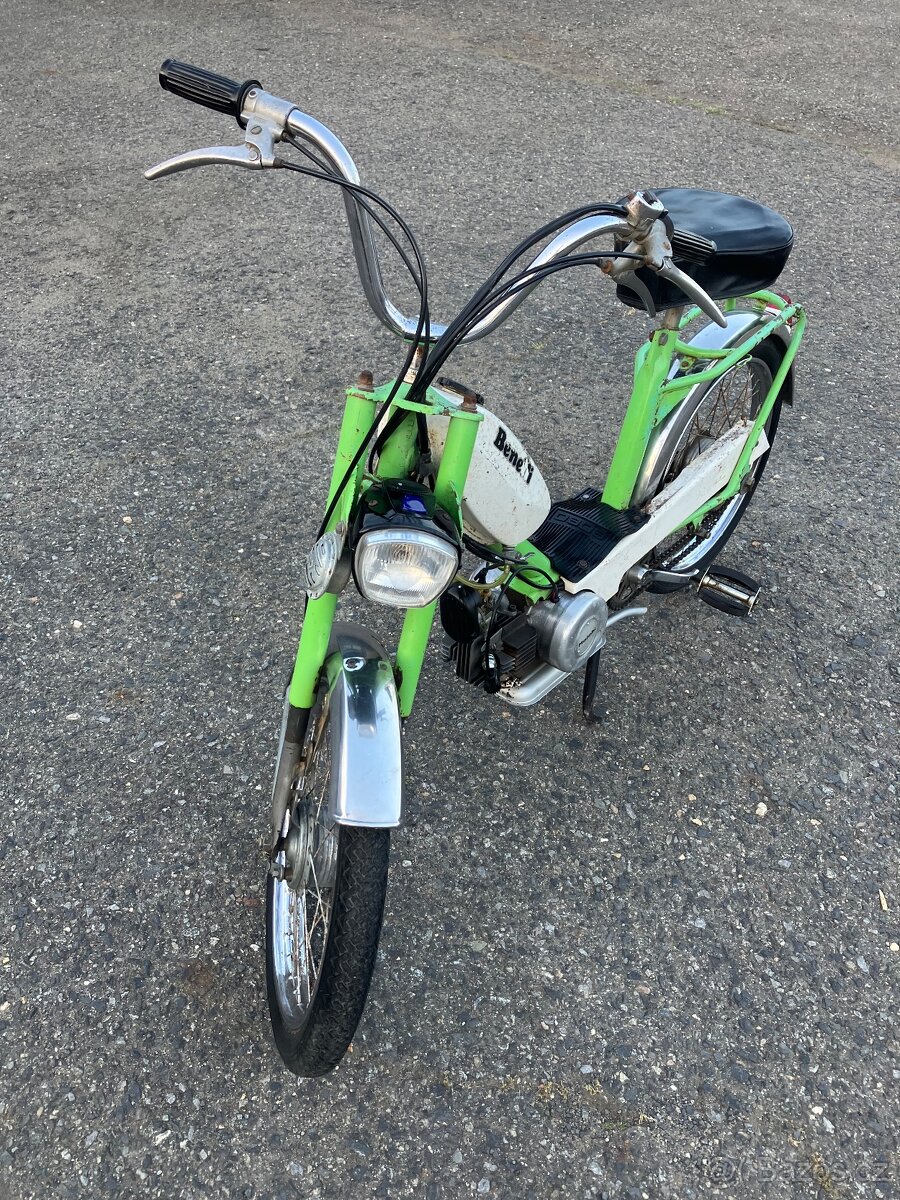 Benelli moped - 2