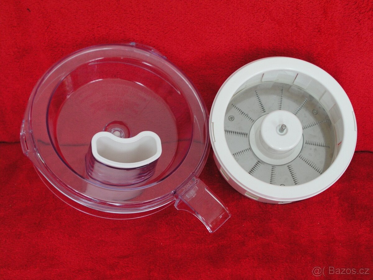 Odšťavňovač 350,- Kč na Robot MOULINEX Masterchef - 2