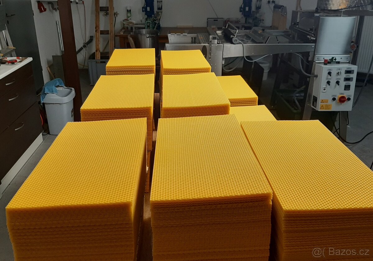 Mezistěny z včelího vosku - 2