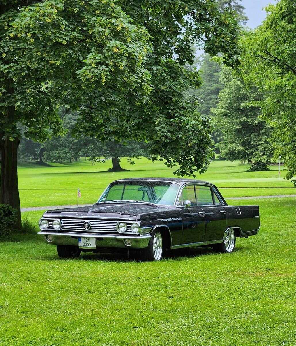 Buick Electra 225 - 2