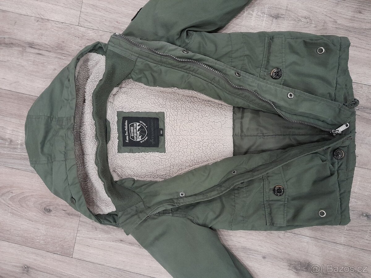 Zimni bunda v barvě zelené - 2