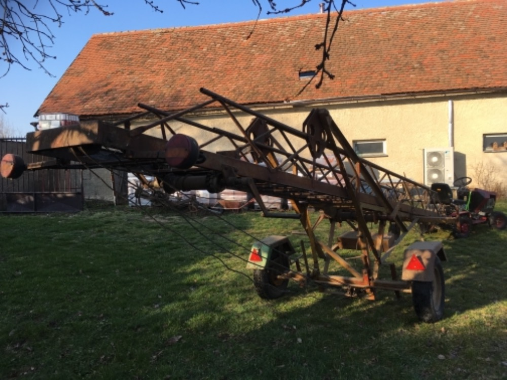 Kolový výsuvný žebřík - 2