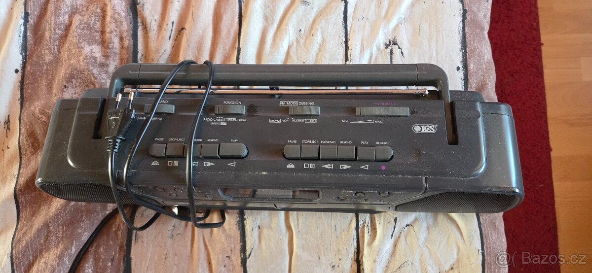 Rádio s double kazetovým přehrávačem - 2