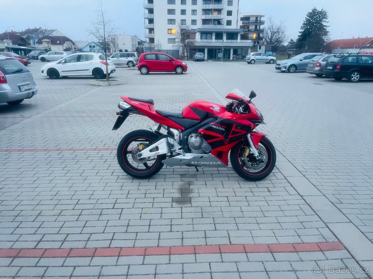 Honda cbr 600rf - 2
