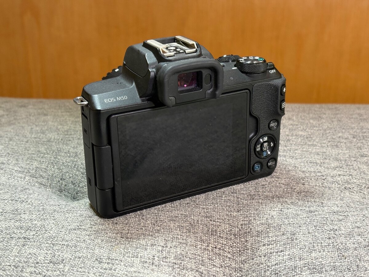 Canon M50 adapter Canon EOS M-EF - 2
