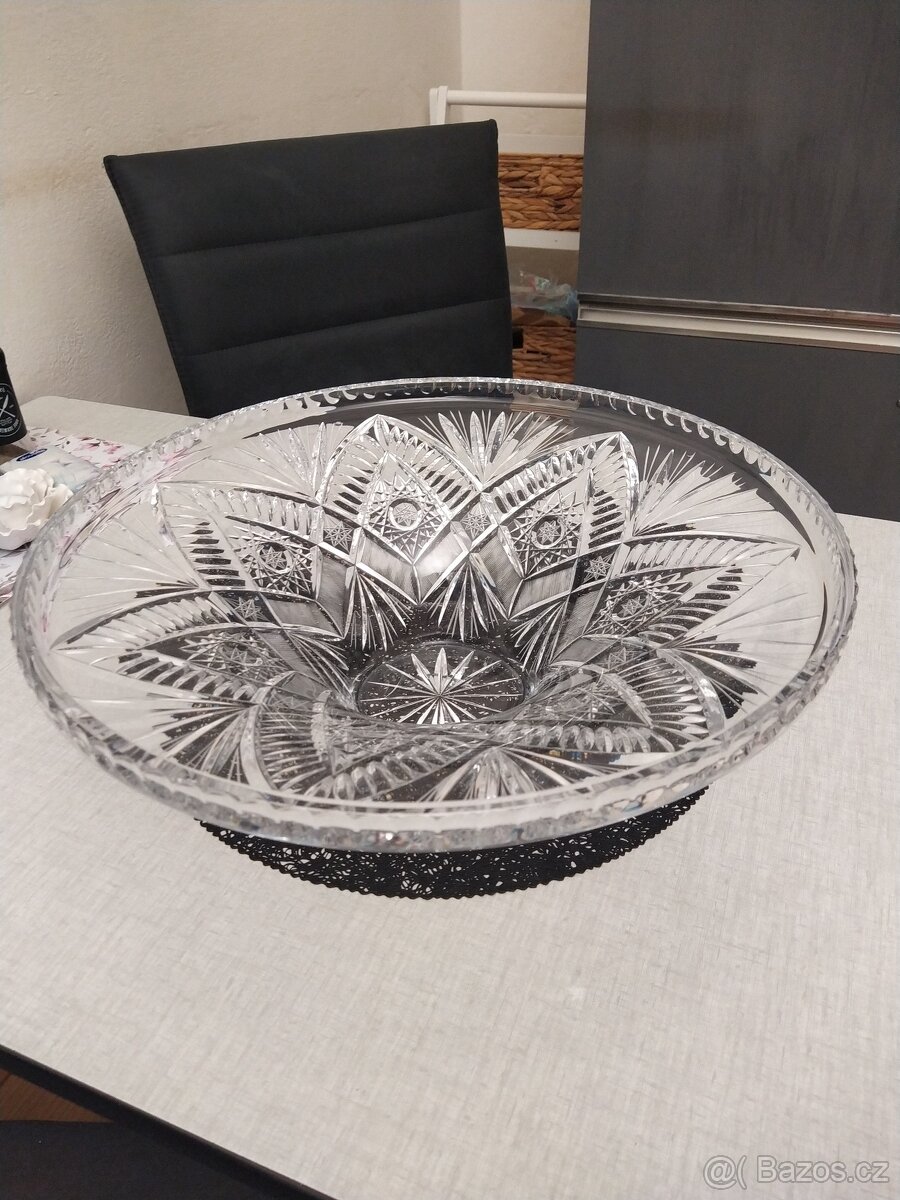 Křišťálová broušená mísa - 2