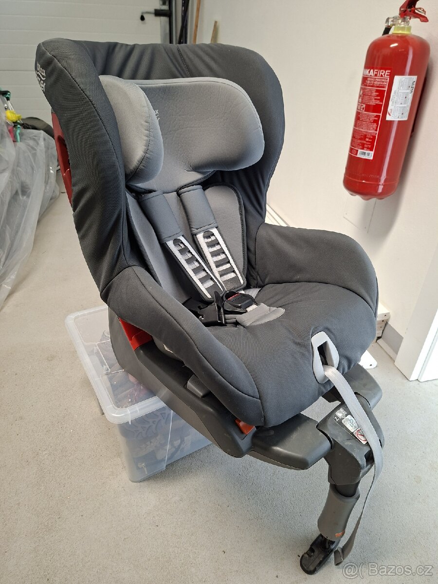 Autosedačka Britax Römer SAFEFIX PLUS (ISOFIX) - 2