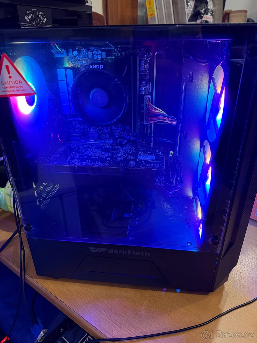 Herní 3.Ryzen5 3400G 16GB DDR4 SSD256GB RX 570 8GB - 2