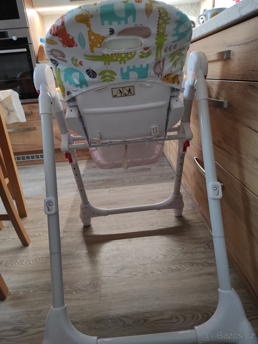 Dětská jídelní židlička - 2