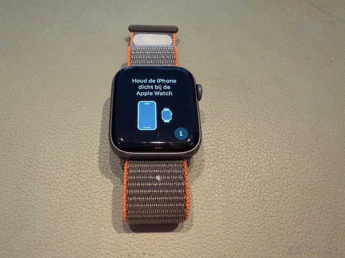 Apple Watch Series 5 44mm - 2