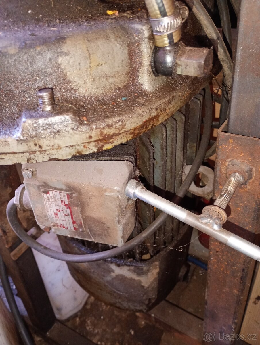 Motor s převodovkou - 2