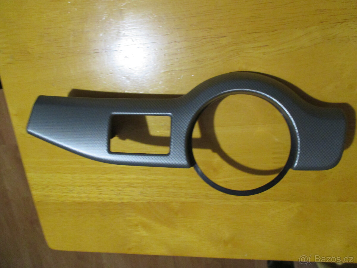 Rámeček ovládání světel octavia 2 - 2