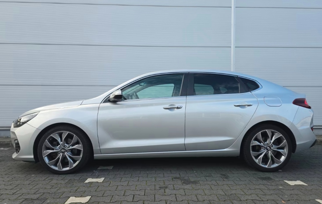 Hyundai i30 fastback - 2