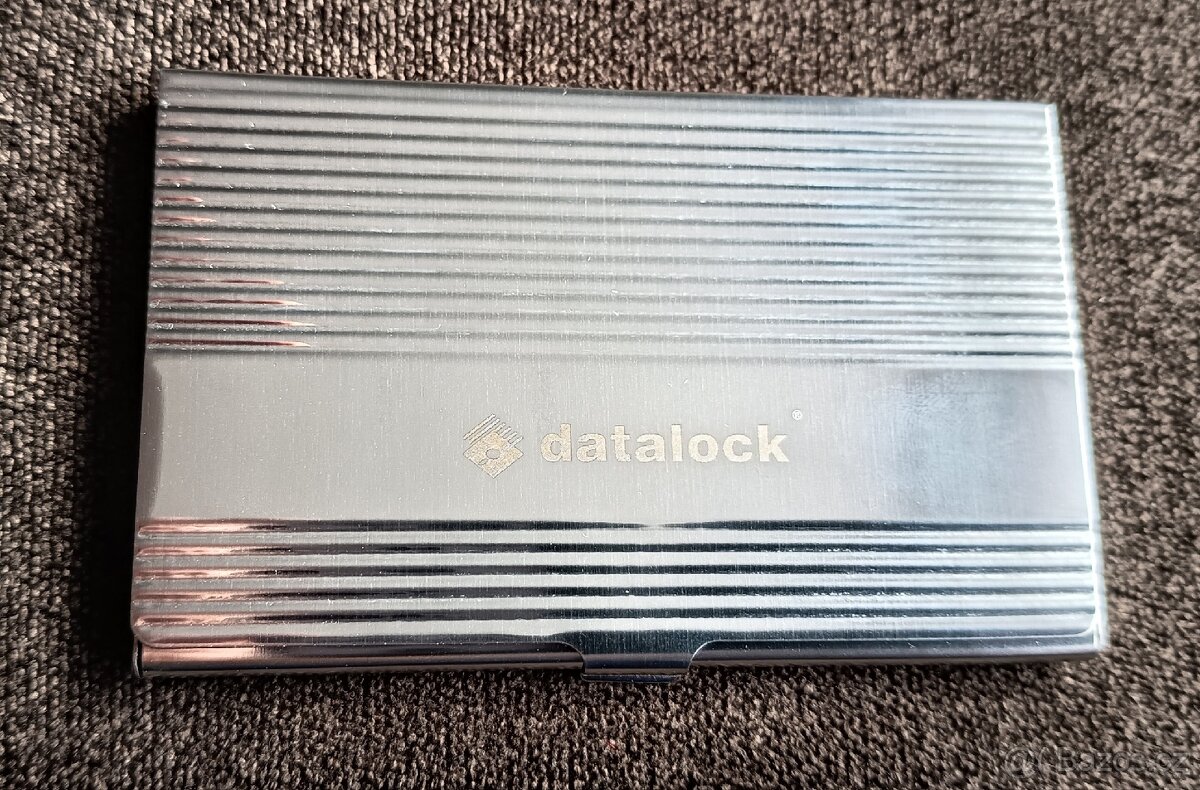 Kovový vizitkář - 2