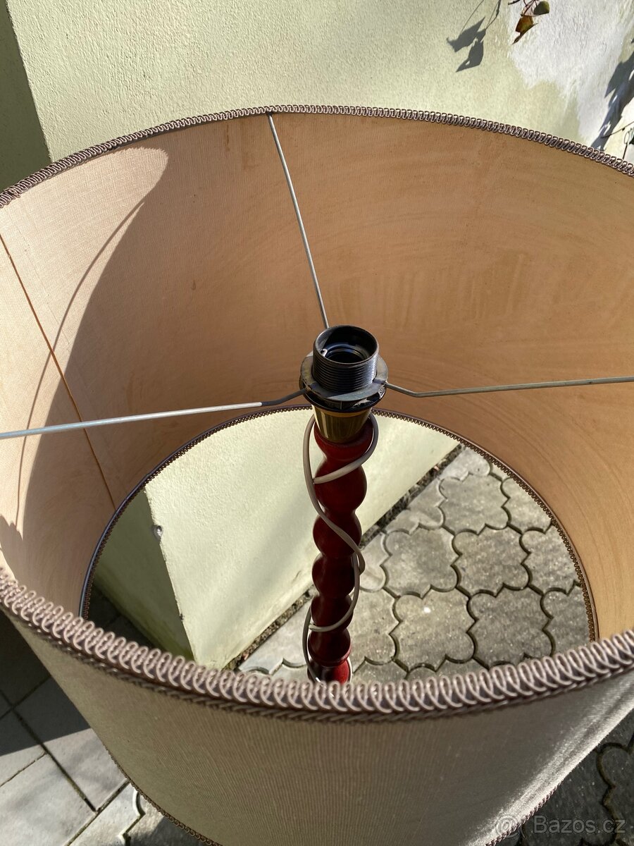 Stojací lampa - 2