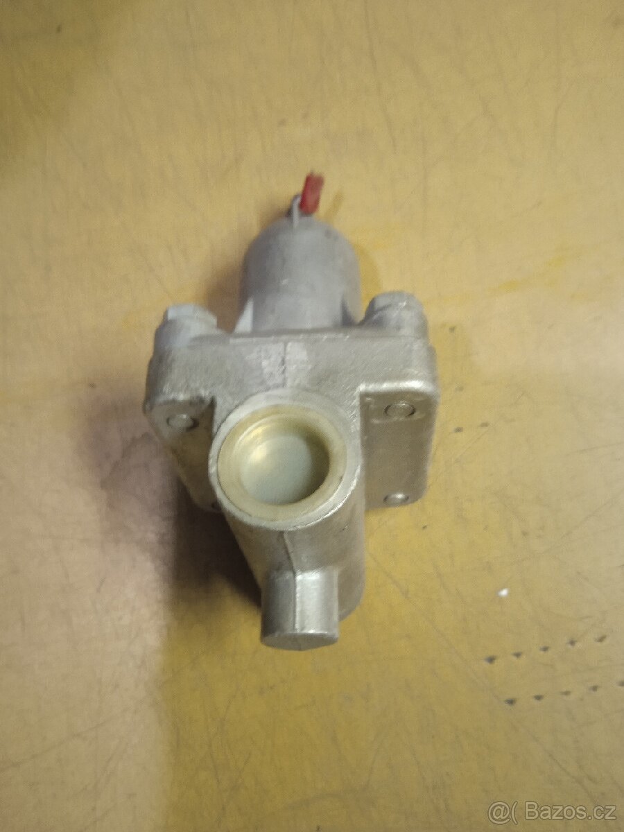 Ventil přepouštěcí - 2