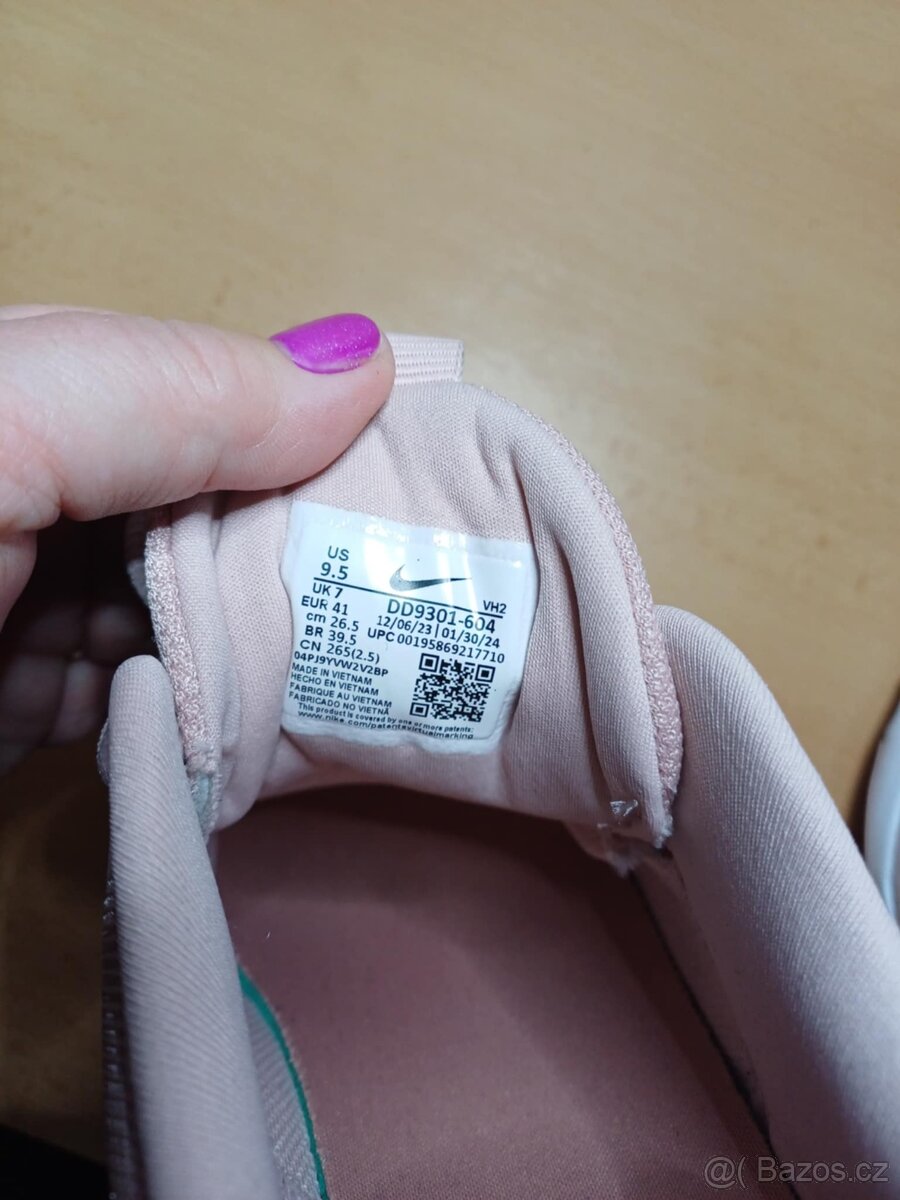 NIKE botasky - 2