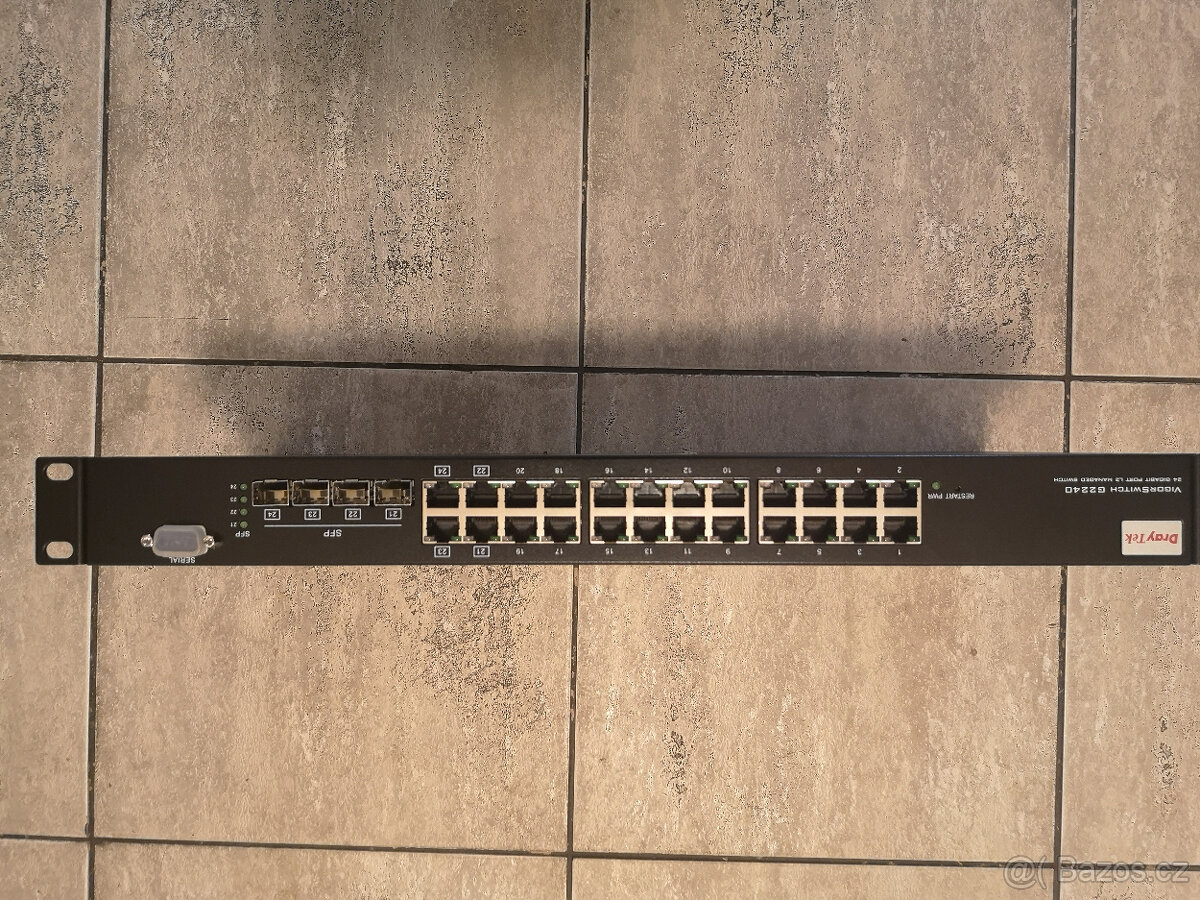 Switch Vigor Draytek 2240 - L2 managed, 24 gigabit + 4SFP - 2