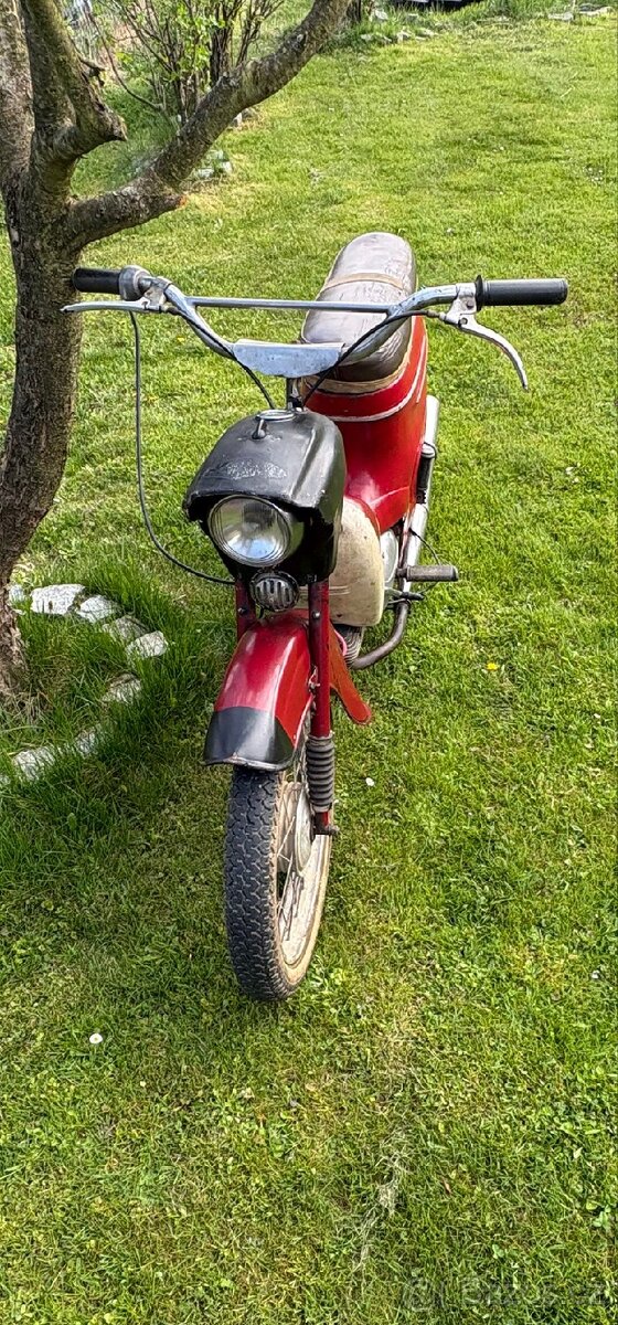 Jawa pionyr - 2