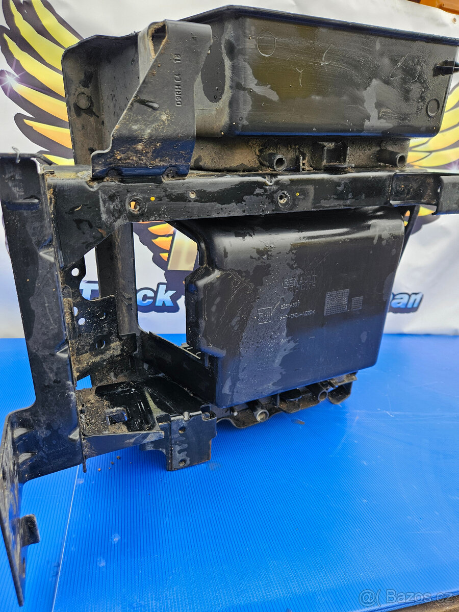 Schod Renault T - 2