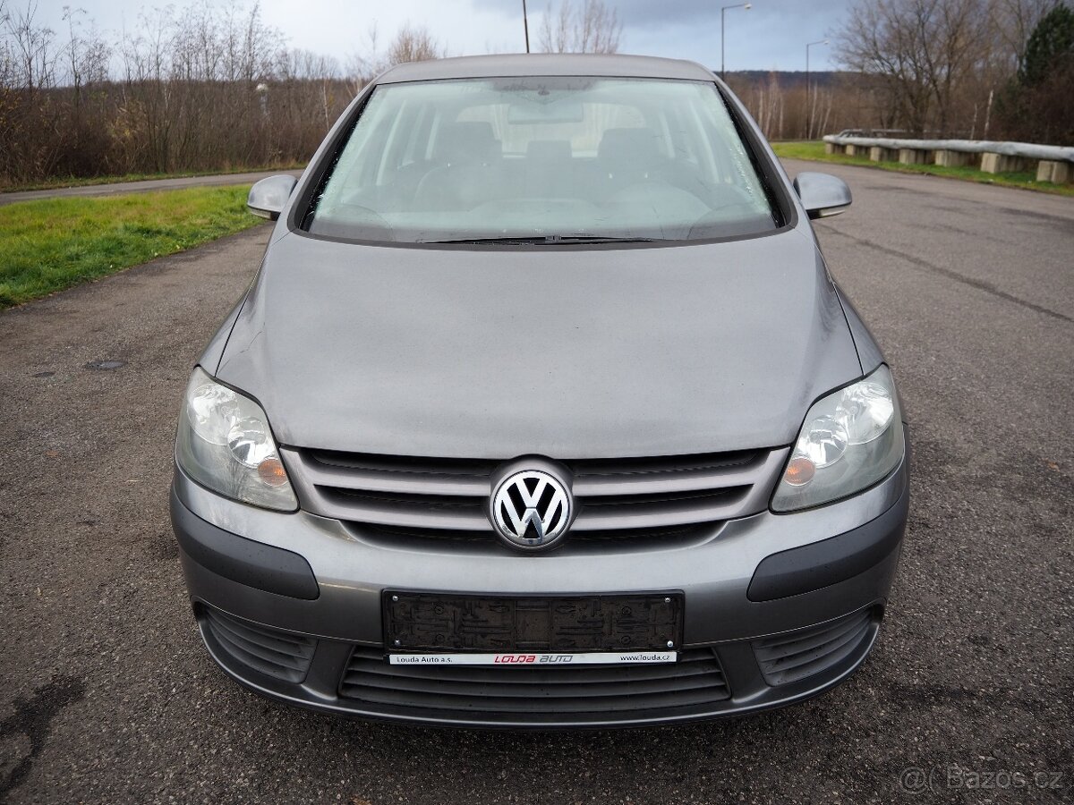 Volkswagen Golf Plus 1.6 FSI KLIMA - 2