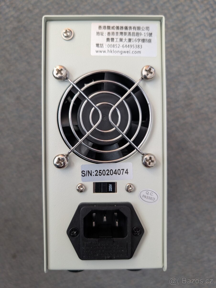 Laboratorní regulovaný zdroj 30V/10A - 2