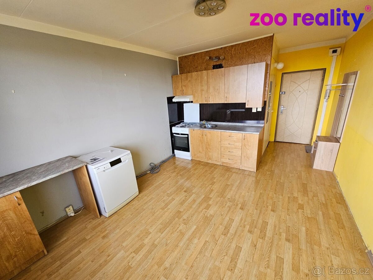 Pronájem, Byt, 1+1, 35 m2, Chomutov, Stavbařská ul. - 2