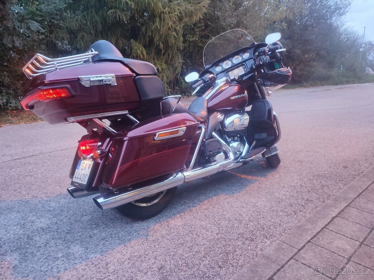 Harley Davidson Glide Ultra Limited 107 - 2