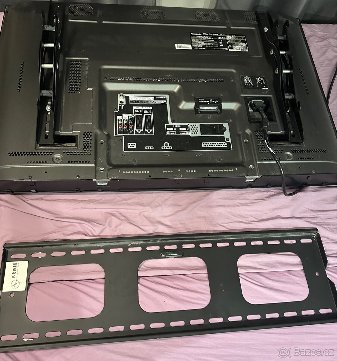 Panasonic Viera TH-42PZ8EA 106cm úhlopříčka - 2